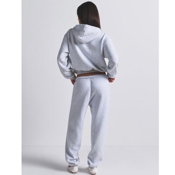 Skims Cotton Fleece Classic Jogger Light Heather Grey Size Small - Picture 3 of 9